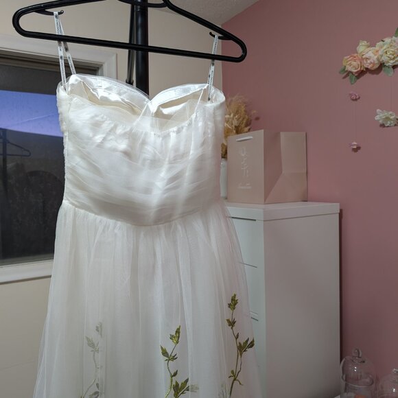 Size 2 Embroidered Floral Tulle Dress - Picture 8 of 11